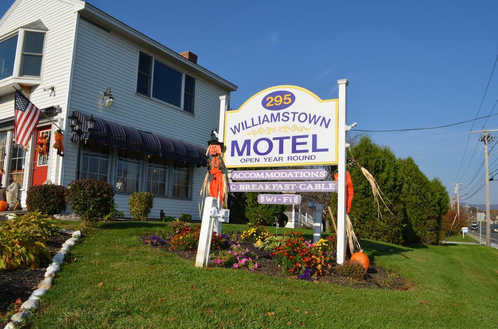 Williamstown Motel Eksteriør bilde